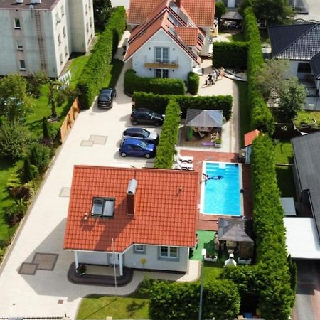 Dom Przy Basenie Villa Puck Bagian luar foto