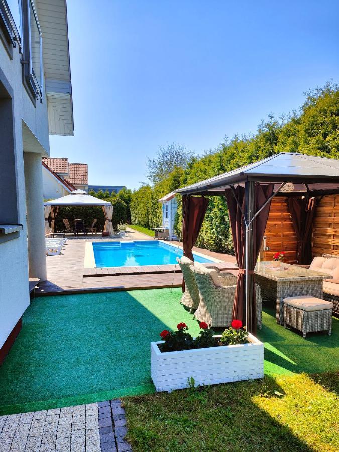 Dom Przy Basenie Villa Puck Bagian luar foto